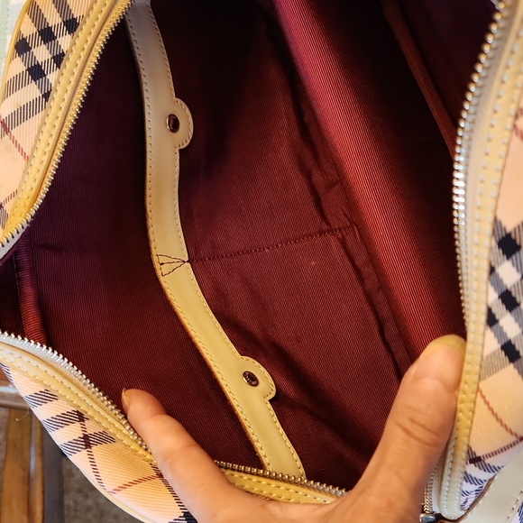 BURBERRY BLUE LABLE VINTAGE HAND BAG/ W COA - Picture 14 of 15